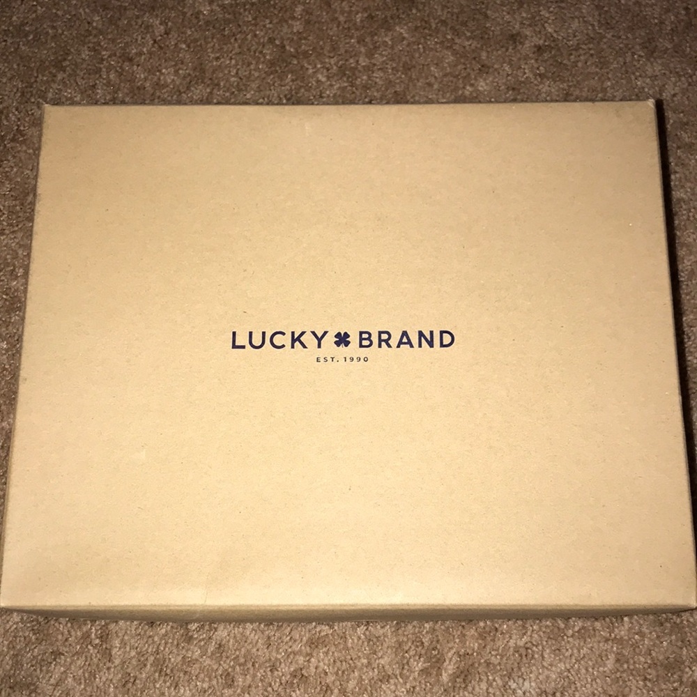 NEVER WORN, woman’s wedged booties